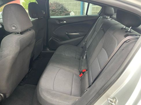Used 2017 Chevrolet Cruze LT w/ RS Package FWD image 23