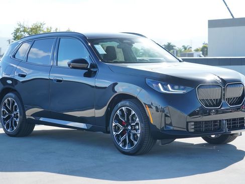 New 2026 BMW X3 xDrive30 w/ M Sport Package AWD/4WD image 3