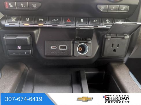 Used 2021 GMC Sierra 3500 Denali w/ Denali Ultimate Package image 21