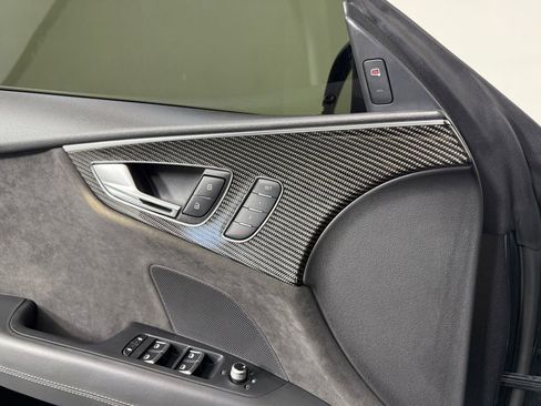 Used 2016 Audi RS 7 Prestige w/ Carbon-Optic Package AWD/4WD image 19
