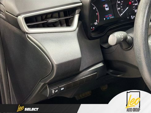 Used 2024 Toyota Corolla LE FWD image 10