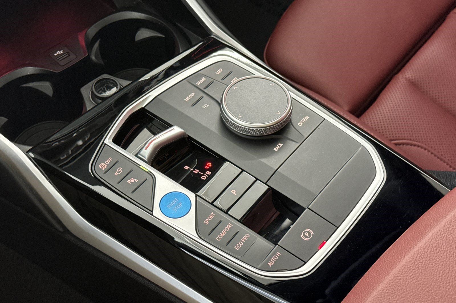 Certified 2024 BMW i4 eDrive35 w/ Premium Package RWD image 18