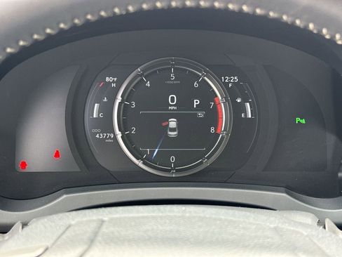 Used 2023 Lexus RC 350 F Sport image 25