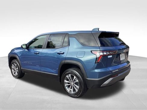 New 2026 Chevrolet Equinox LT image 5