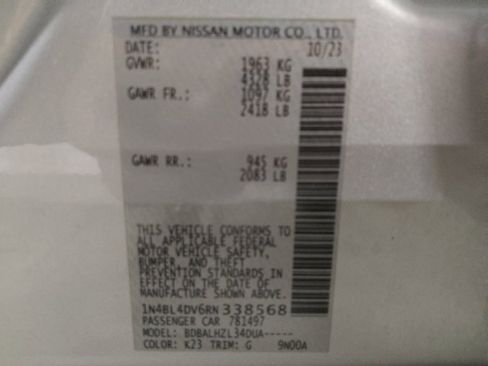 Used 2024 Nissan Altima 2.5 SV FWD image 33