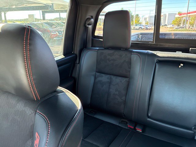 Used 2021 Nissan Titan PRO-4X w/ Pro-4x Utility Package AWD/4WD image 17