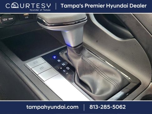 Used 2023 Hyundai Elantra SEL image 28