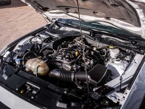 Used 2021 Ford Mustang Premium image 39