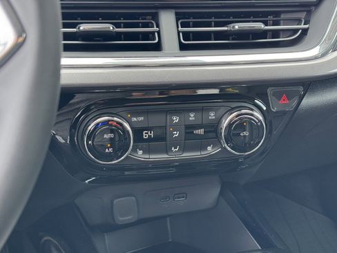 New 2025 Chevrolet Trax ACTIV w/ Driver Confidence Package image 21