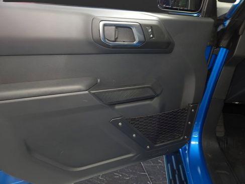 Used 2025 Ford Bronco Big Bend image 16