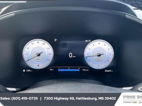 Used 2023 Hyundai Santa Fe SEL w/ Premium Package FWD image 14