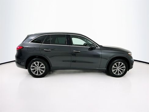 Certified 2024 Mercedes-Benz GLC 300 4MATIC image 9