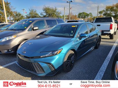 Used 2025 Toyota Camry SE