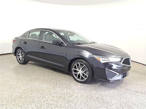 Used 2019 Acura ILX w/ Premium Package image 4