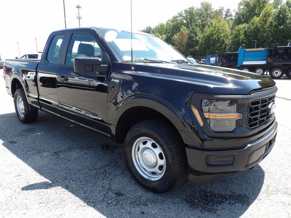 Used 2024 Ford F150 XL AWD/4WD image 10