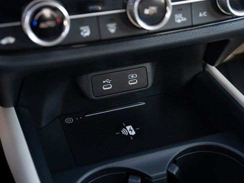 Certified 2026 Honda HR-V EX-L image 25