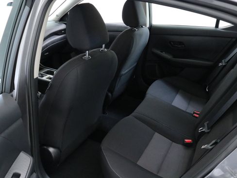 Used 2025 Nissan Sentra SV image 24