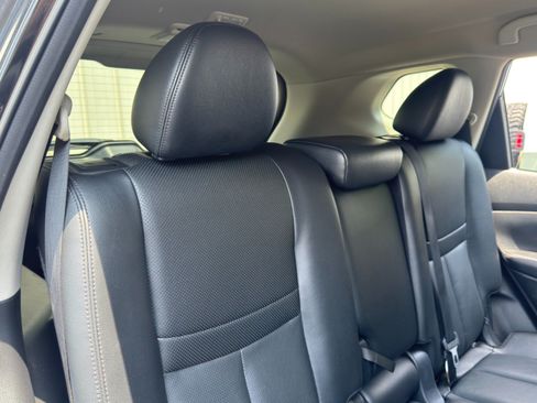 Used 2019 Nissan Rogue SL AWD/4WD image 37