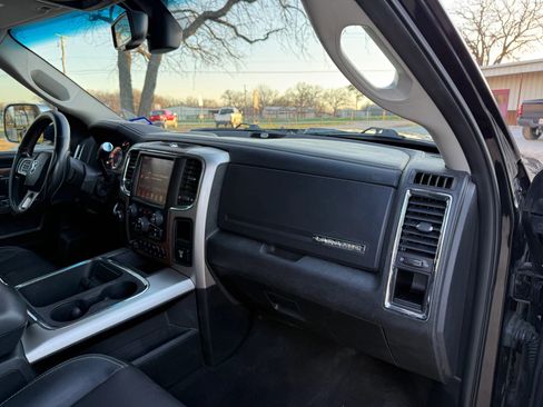 Used 2017 RAM 2500 Laramie AWD/4WD image 14