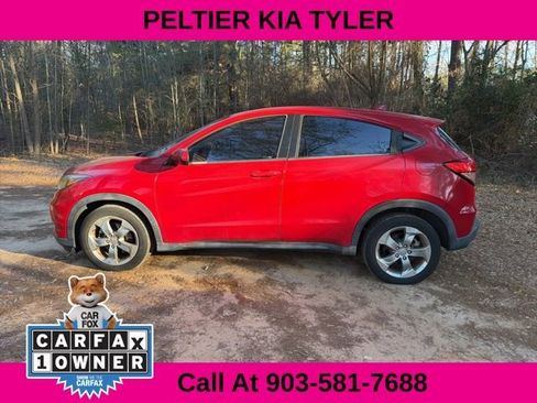 Used 2018 Honda HR-V LX image 6