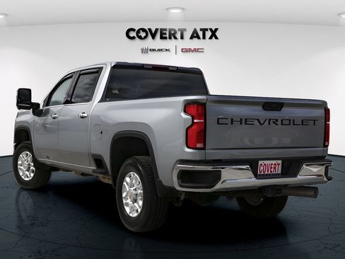 Used 2025 Chevrolet Silverado 2500 LTZ AWD/4WD image 6