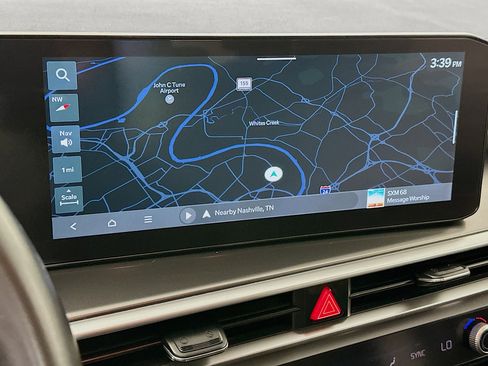 Used 2024 Kia Sorento S image 22