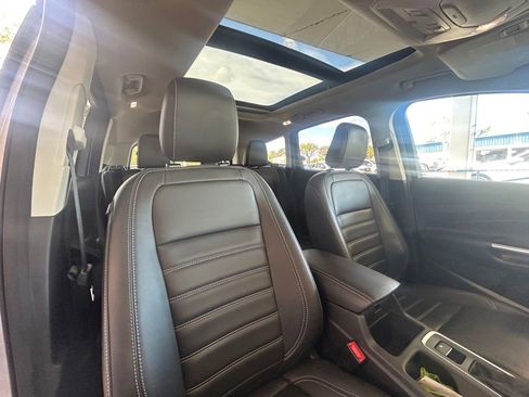 Used 2019 Ford Escape SEL image 30