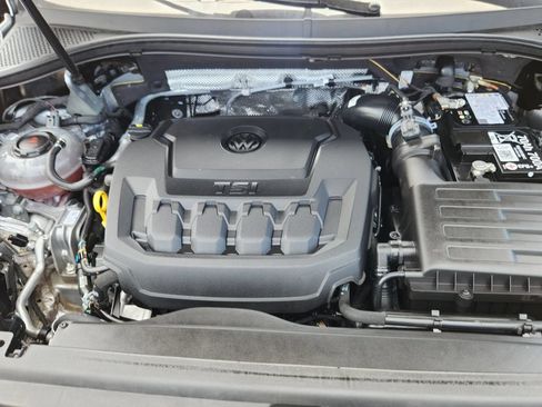 Certified 2024 Volkswagen Tiguan S AWD/4WD image 17