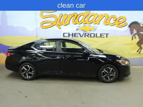 Used 2024 Nissan Sentra SV FWD image 1