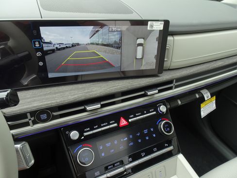 New 2025 Hyundai Santa Fe Limited image 14