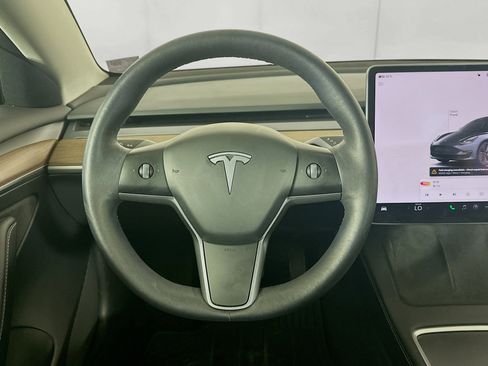 Used 2023 Tesla Model 3 Standard Range RWD image 17