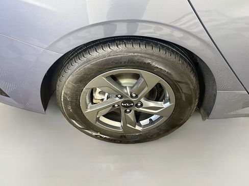 Used 2022 Kia K5 LXS image 33