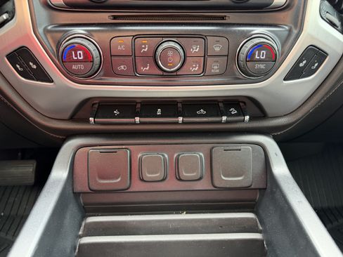 Used 2018 GMC Sierra 1500 SLT w/ SLT Premium Package AWD/4WD image 19