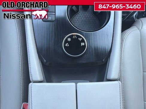 Used 2023 Nissan Rogue SL w/ SL Premium Package AWD/4WD image 15