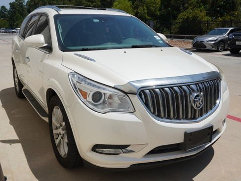 Used 2015 Buick Enclave Premium w/ Experience Buick Package FWD image 3