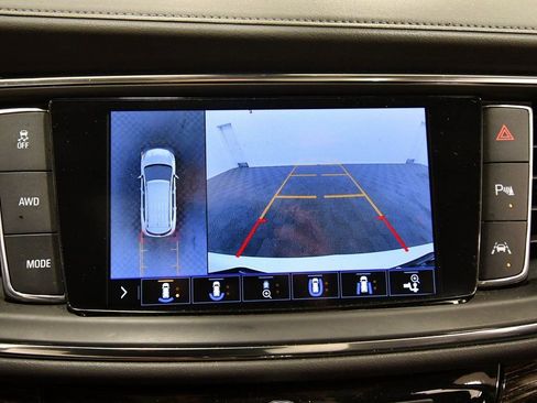 Used 2020 Buick Enclave Avenir w/ Avenir Technology Package image 27