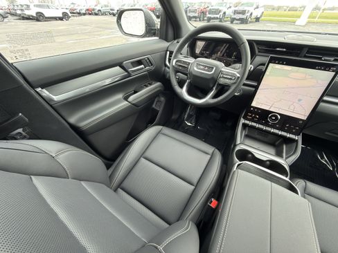 New 2026 GMC Terrain Elevation w/ Elevation Premium Package image 18