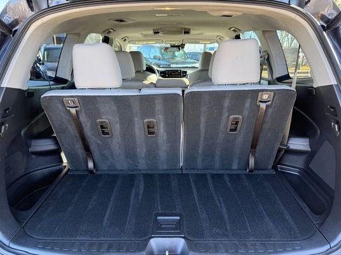 Used 2019 Honda Pilot Touring image 18