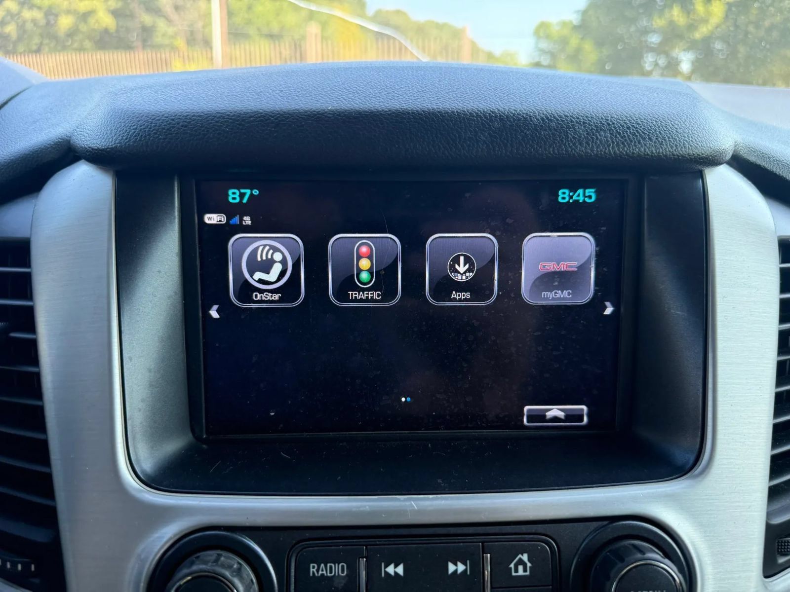 Used 2019 GMC Yukon SLT w/ Open Road Package RWD image 40