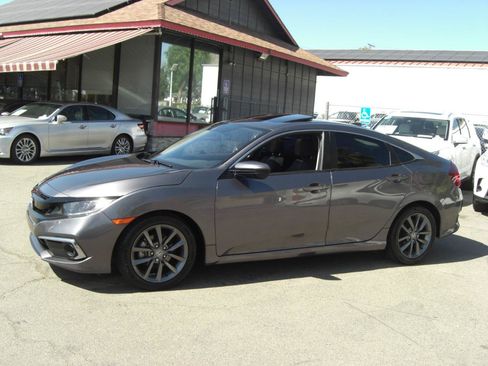 Used 2021 Honda Civic EX image 3