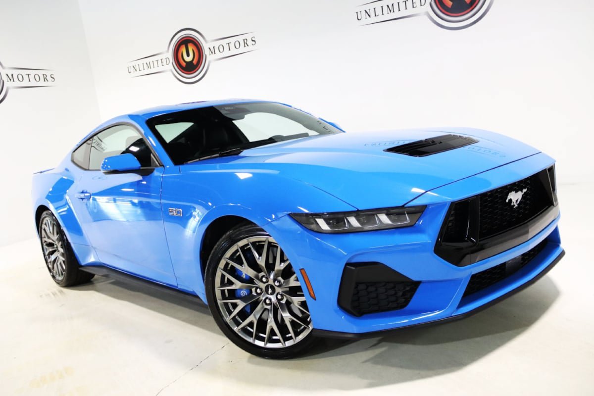 Used 2024 Ford Mustang GT Premium RWD image 9