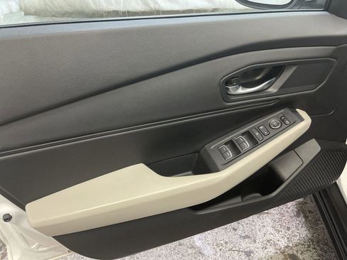 Certified 2023 Honda Accord EX image 13