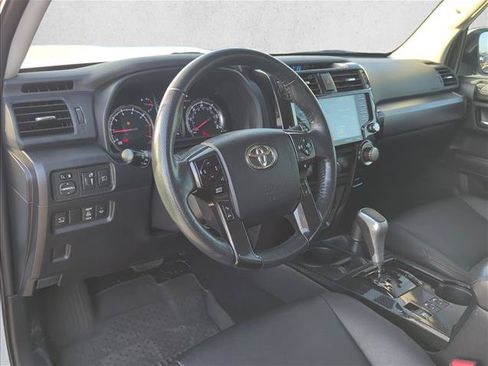 Certified 2024 Toyota 4Runner TRD Off-Road Premium w/ Off Road Premium Plus Package AWD/4WD image 8