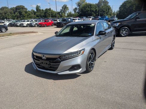 Used 2022 Honda Accord Sport image 7