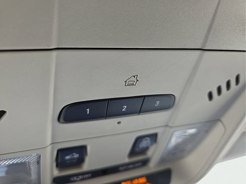 Used 2022 GMC Terrain Denali w/ LPO, Floor Liner Package AWD/4WD image 22