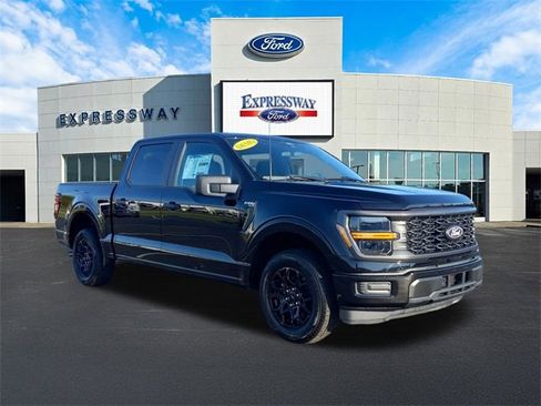 Used 2025 Ford F150 STX image 4
