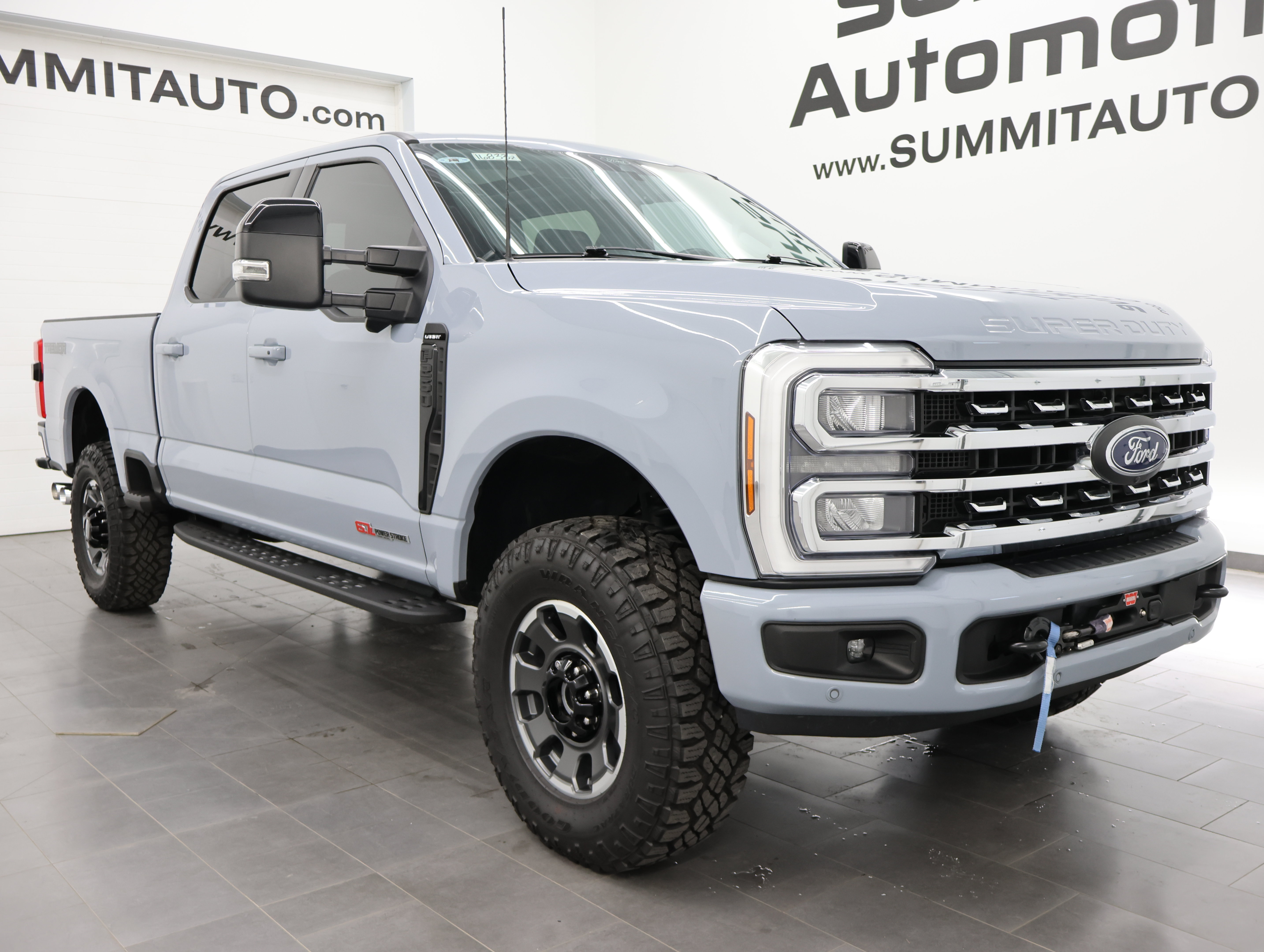 Used 2024 Ford F250 Lariat w/ Lariat Ultimate Package AWD/4WD image 2