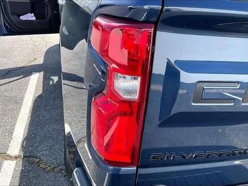 Used 2022 Chevrolet Silverado 1500 LTZ w/ LTZ Premium Package AWD/4WD image 23