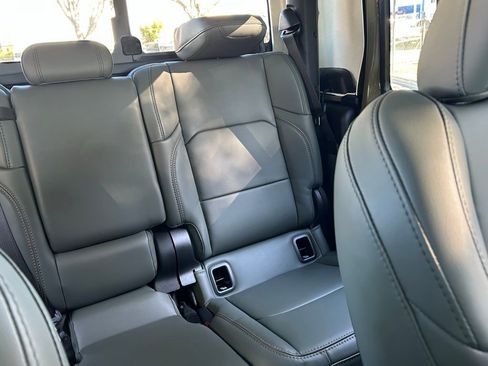 New 2026 Jeep Gladiator Mojave image 15