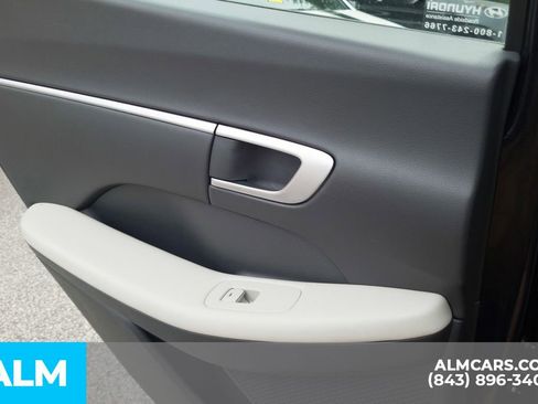 Certified 2024 Hyundai Sonata SEL FWD image 24